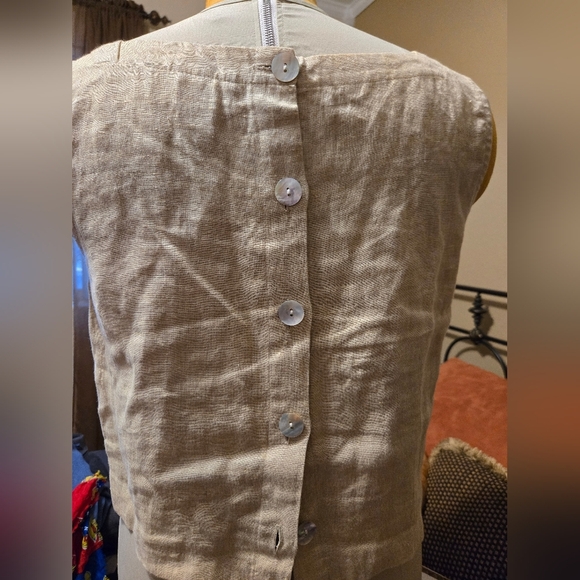 Vintage Carol Anderson Linen Top With Button Up Back Size Small/Medium - Picture 5 of 13